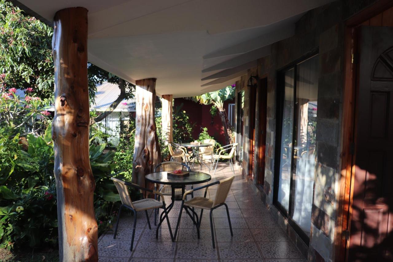 Hostal Avareipua ハンガ・ロア エクステリア 写真