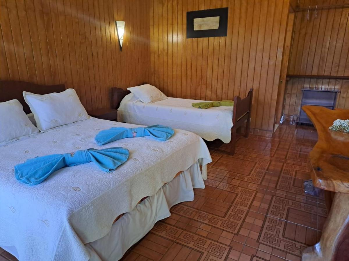 Hostal Avareipua ハンガ・ロア エクステリア 写真
